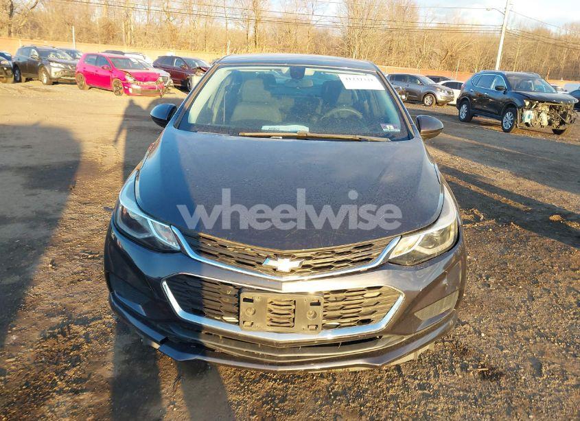 Photo 12 of 2017 Chevrolet Cruze LT AUTO (VIN 1G1BE5SM9H7106739)