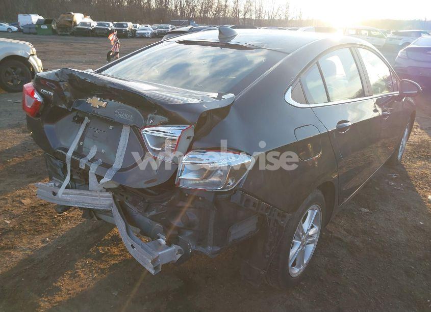 Photo 17 of 2017 Chevrolet Cruze LT AUTO (VIN 1G1BE5SM9H7106739)