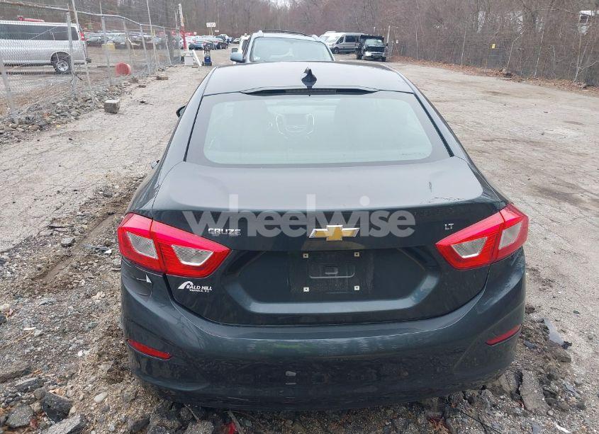 Photo 16 of 2017 Chevrolet Cruze LT AUTO (VIN 1G1BE5SM9H7139420)