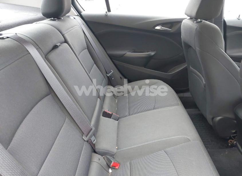 Photo 8 of 2017 Chevrolet Cruze LT AUTO (VIN 1G1BE5SM9H7139420)