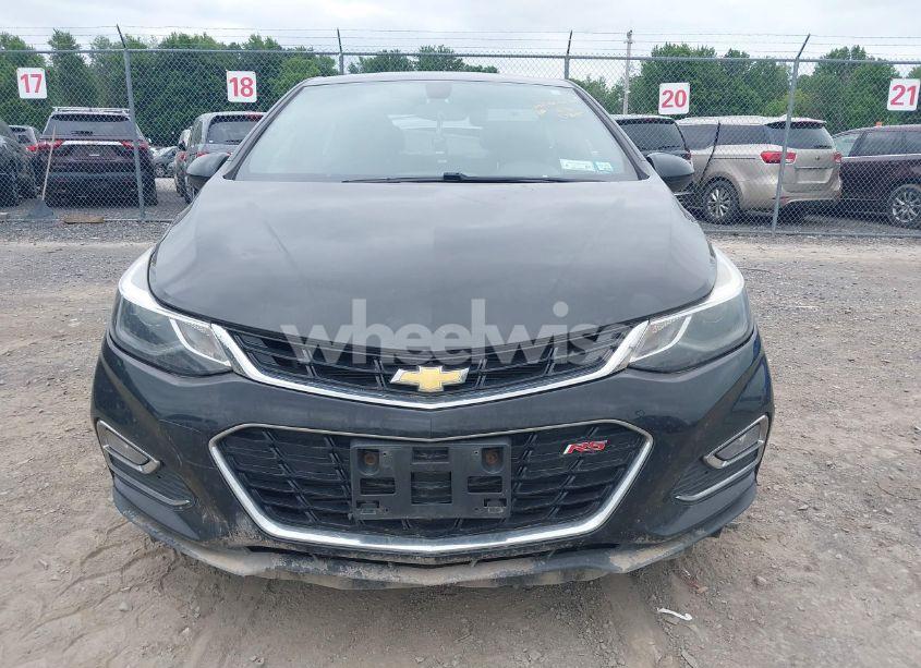 Photo 12 of 2017 Chevrolet Cruze LT AUTO (VIN 1G1BE5SM9H7146125)