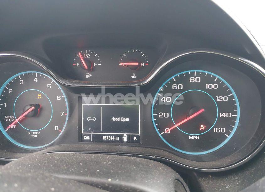 Photo 7 of 2017 Chevrolet Cruze LT AUTO (VIN 1G1BE5SM9H7182767)