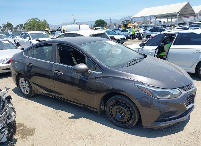 Photo 13 of 2017 Chevrolet Cruze LT AUTO (VIN 1G1BE5SM9H7191954)