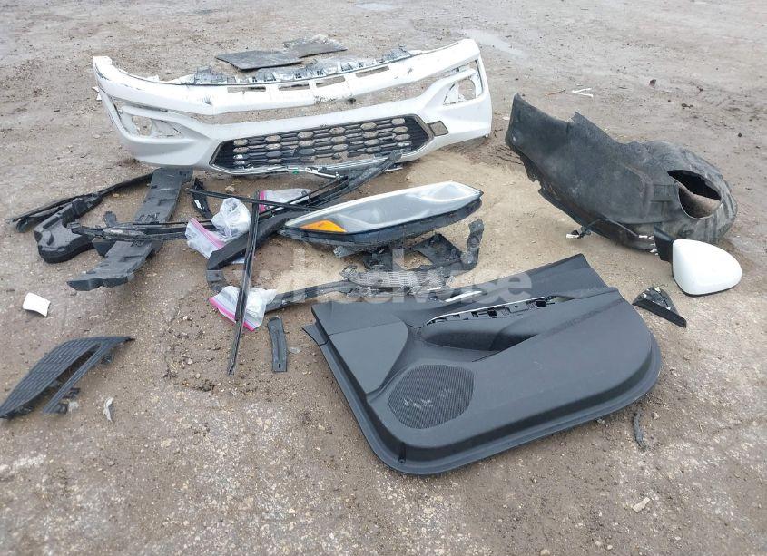 Photo 12 of 2017 Chevrolet Cruze LT AUTO (VIN 1G1BE5SM9H7208588)