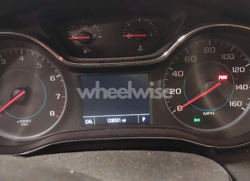 Photo 7 of 2017 Chevrolet Cruze LT AUTO (VIN 1G1BE5SM9H7233121)