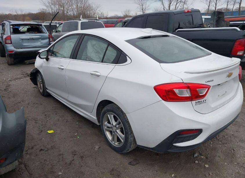 Photo 3 of 2017 Chevrolet Cruze LT AUTO (VIN 1G1BE5SM9H7265129)