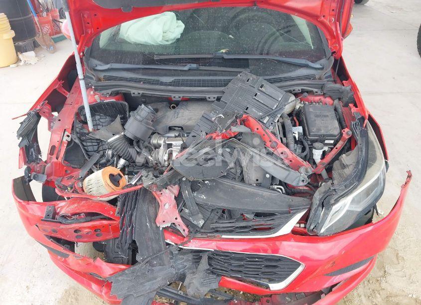 Photo 10 of 2017 Chevrolet Cruze LT AUTO (VIN 1G1BE5SM9H7272906)