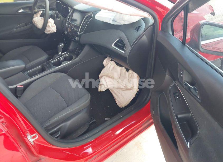 Photo 5 of 2017 Chevrolet Cruze LT AUTO (VIN 1G1BE5SM9H7272906)