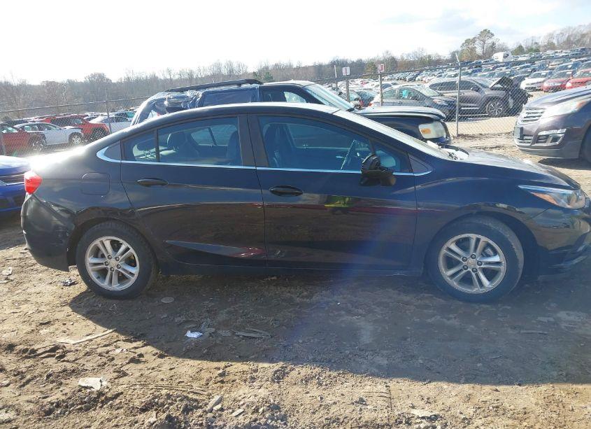 Photo 14 of 2017 Chevrolet Cruze LT AUTO (VIN 1G1BE5SM9H7274185)