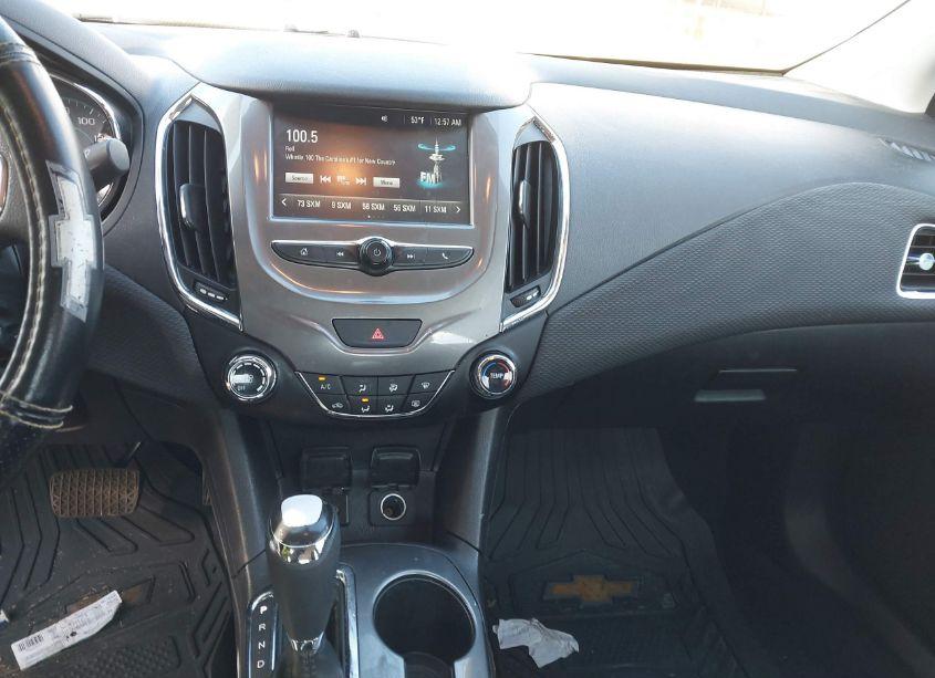 Photo 20 of 2017 Chevrolet Cruze LT AUTO (VIN 1G1BE5SM9H7274185)