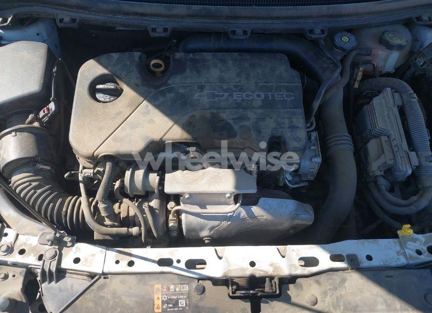 Photo 10 of 2017 Chevrolet Cruze LT AUTO (VIN 1G1BE5SM9H7277961)