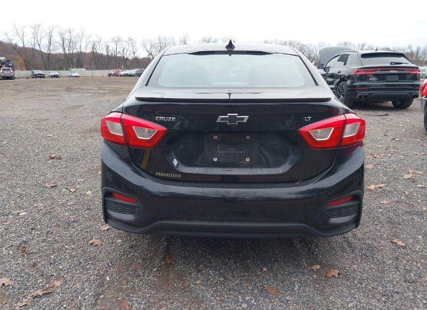 Photo 17 of 2017 Chevrolet Cruze LT AUTO (VIN 1G1BE5SM9H7279595)