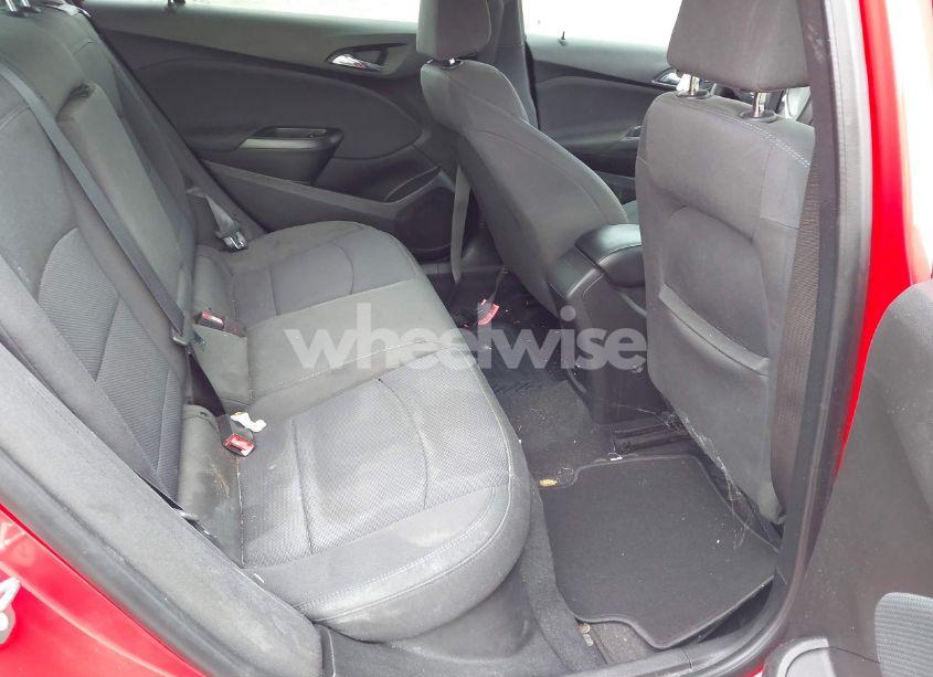 Photo 8 of 2018 Chevrolet Cruze LT AUTO (VIN 1G1BE5SM9J7141626)