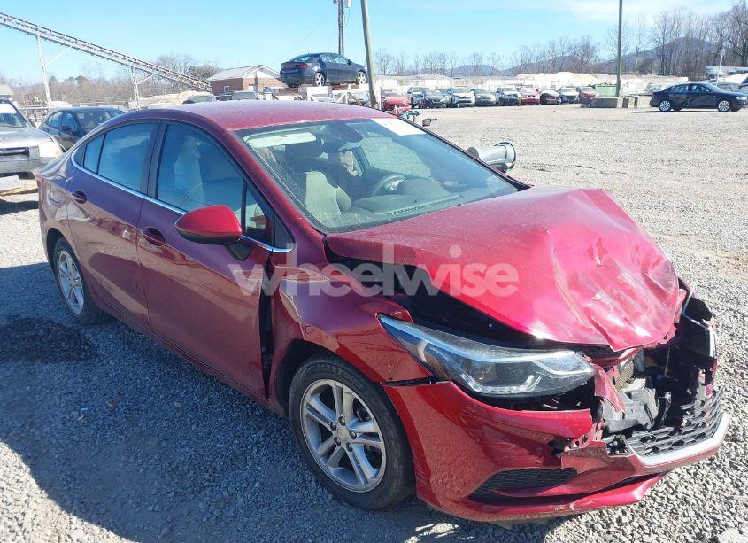 2018 Chevrolet Cruze LT AUTO (VIN 1G1BE5SM9J7161357) main photo