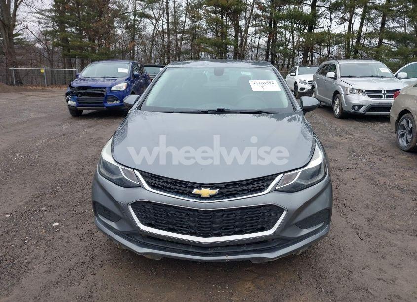 Photo 12 of 2018 Chevrolet Cruze LT AUTO (VIN 1G1BE5SM9J7164694)