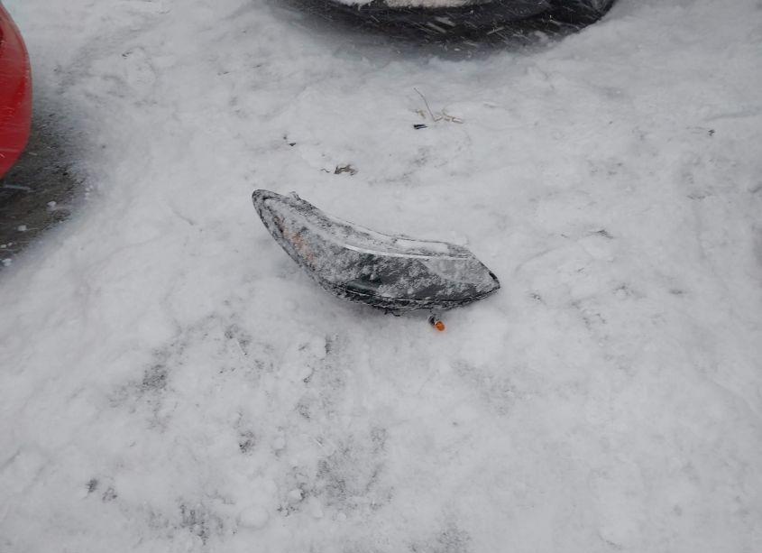 Photo 12 of 2018 Chevrolet Cruze LT AUTO (VIN 1G1BE5SM9J7179549)