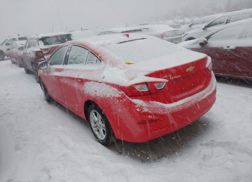 Photo 3 of 2018 Chevrolet Cruze LT AUTO (VIN 1G1BE5SM9J7179549)