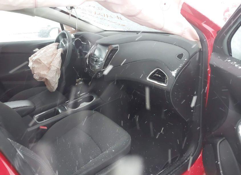 Photo 5 of 2018 Chevrolet Cruze LT AUTO (VIN 1G1BE5SM9J7179549)