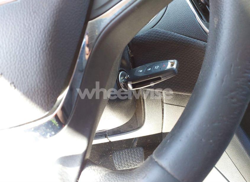 Photo 11 of 2018 Chevrolet Cruze LT AUTO (VIN 1G1BE5SM9J7182645)