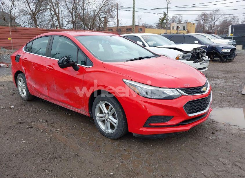 2018 Chevrolet Cruze LT AUTO (VIN 1G1BE5SM9J7194617) main photo