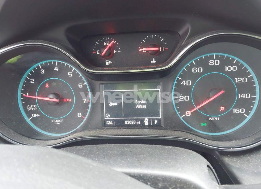 Photo 7 of 2018 Chevrolet Cruze LT AUTO (VIN 1G1BE5SM9J7194617)