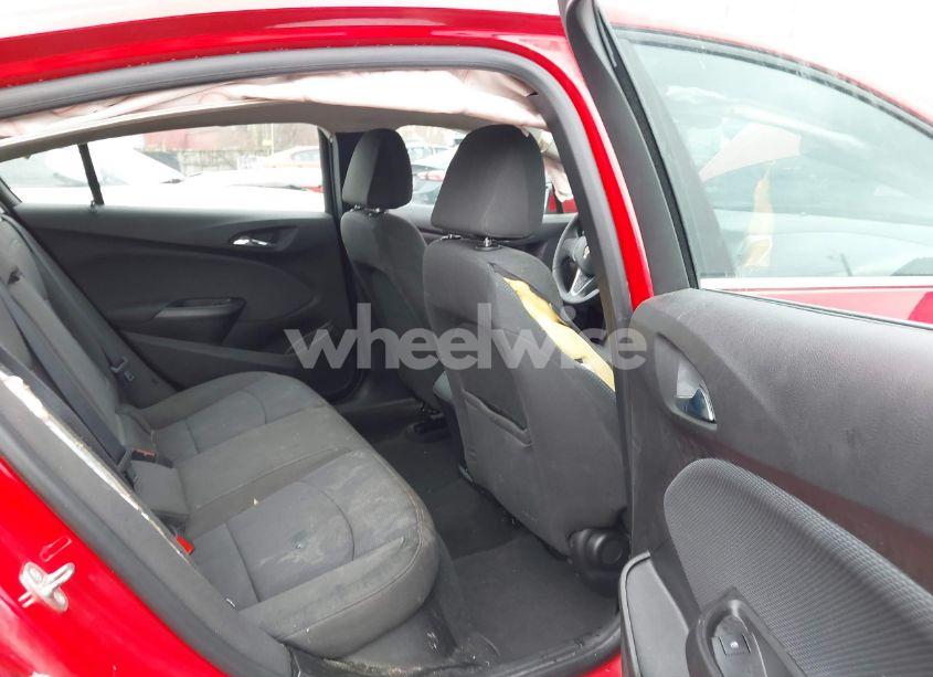 Photo 8 of 2018 Chevrolet Cruze LT AUTO (VIN 1G1BE5SM9J7194617)