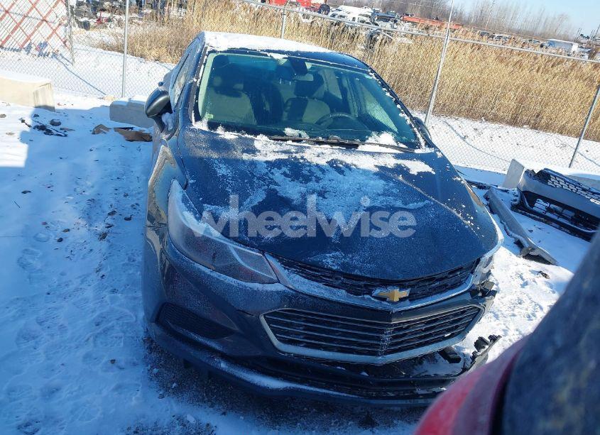 Photo 12 of 2018 Chevrolet Cruze LT AUTO (VIN 1G1BE5SM9J7201226)