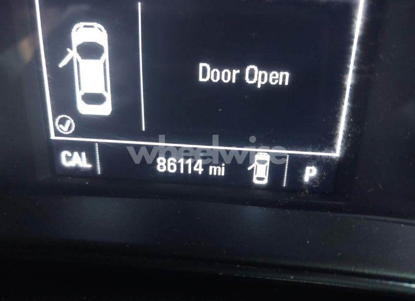 Photo 16 of 2018 Chevrolet Cruze LT AUTO (VIN 1G1BE5SM9J7212324)