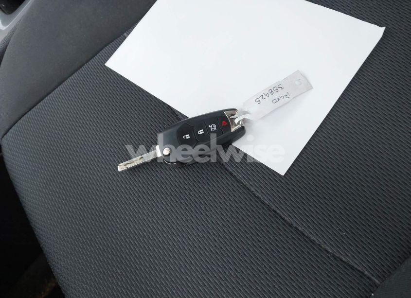 Photo 11 of 2018 Chevrolet Cruze LT AUTO (VIN 1G1BE5SM9J7213618)