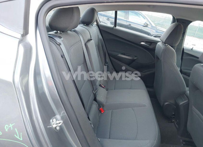 Photo 8 of 2018 Chevrolet Cruze LT AUTO (VIN 1G1BE5SM9J7231357)