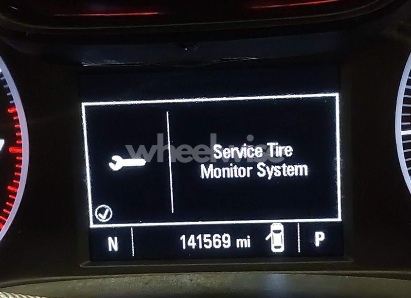 Photo 7 of 2019 Chevrolet Cruze LT (VIN 1G1BE5SM9K7118302)