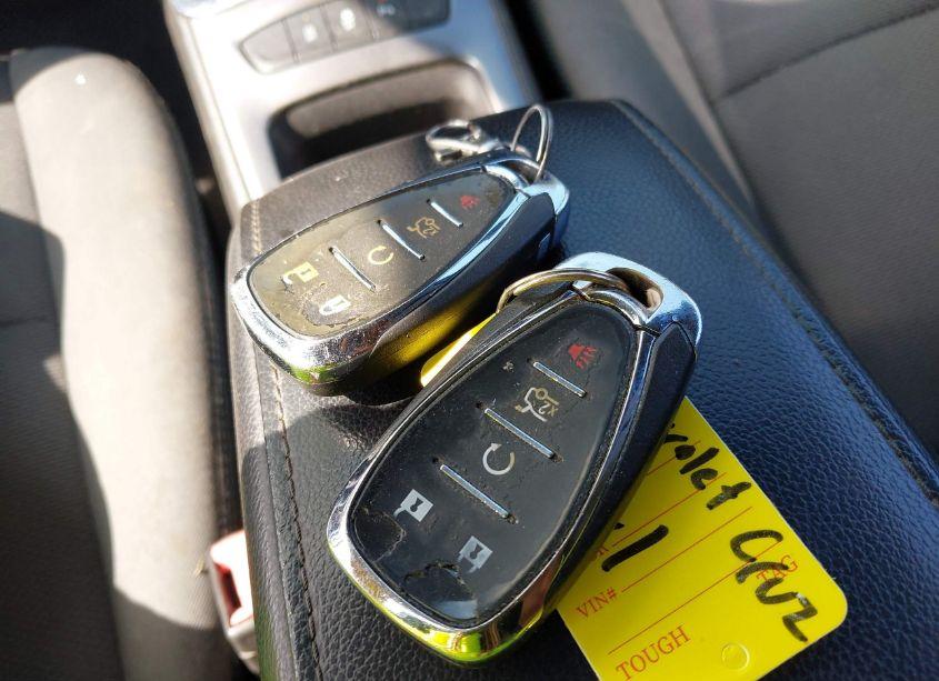 Photo 11 of 2019 Chevrolet Cruze LT (VIN 1G1BE5SM9K7137772)