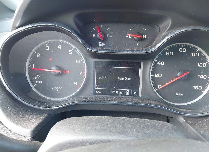 Photo 16 of 2019 Chevrolet Cruze LT (VIN 1G1BE5SM9K7137772)