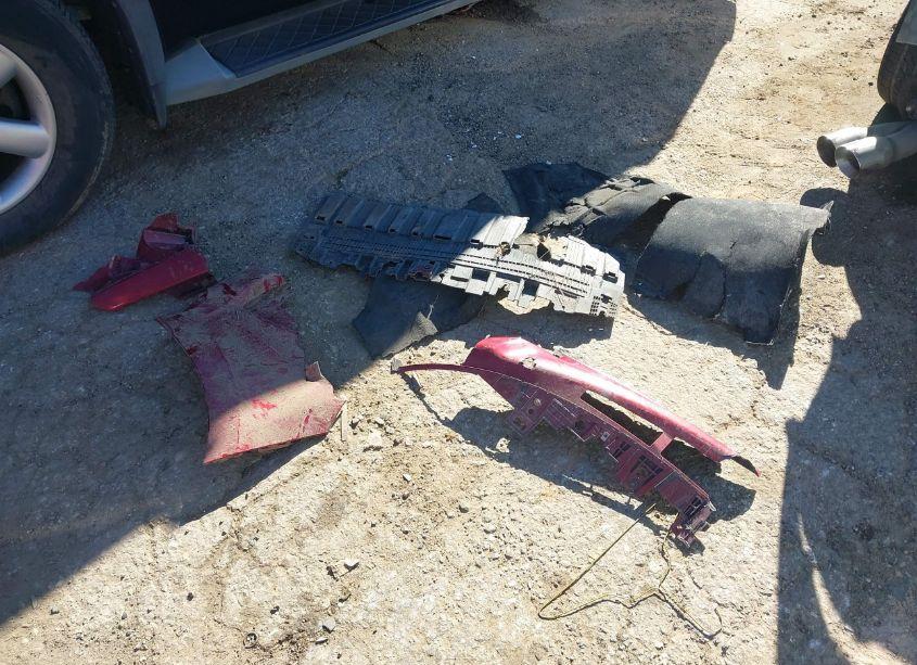 Photo 12 of 2019 Chevrolet Cruze LT (VIN 1G1BE5SM9K7139845)