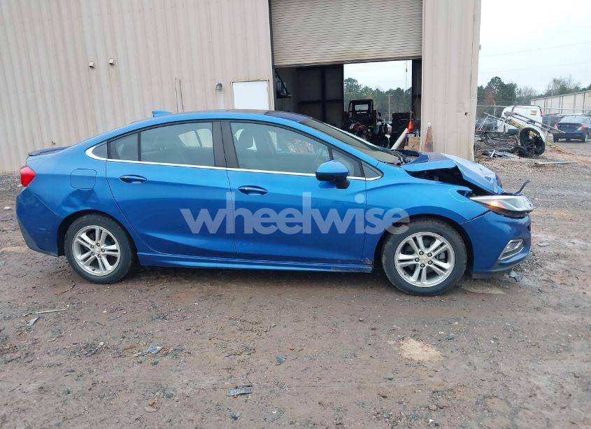 Photo 13 of 2016 Chevrolet Cruze LT AUTO (VIN 1G1BE5SMXG7240366)