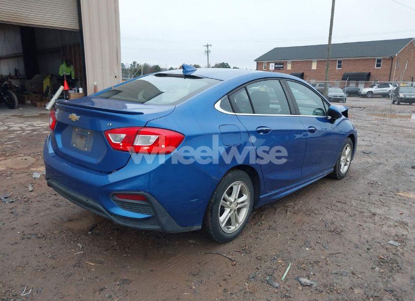 Photo 4 of 2016 Chevrolet Cruze LT AUTO (VIN 1G1BE5SMXG7240366)