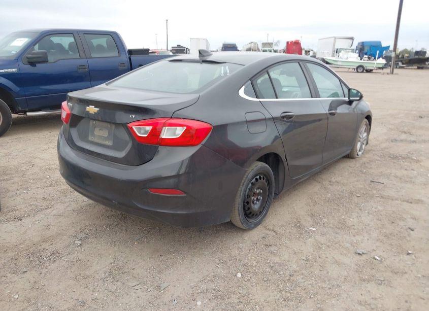 Photo 4 of 2016 Chevrolet Cruze LT AUTO (VIN 1G1BE5SMXG7275330)