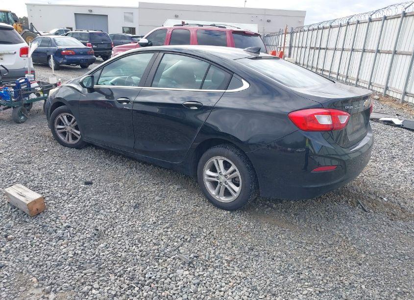 Photo 3 of 2016 Chevrolet Cruze LT AUTO (VIN 1G1BE5SMXG7290152)
