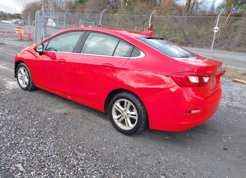 Photo 3 of 2016 Chevrolet Cruze LT AUTO (VIN 1G1BE5SMXG7306978)