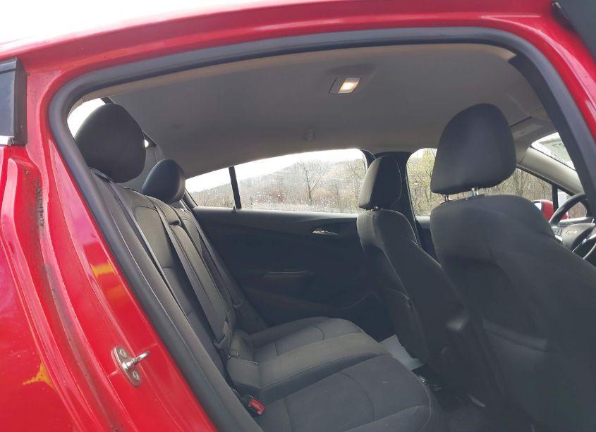 Photo 8 of 2016 Chevrolet Cruze LT AUTO (VIN 1G1BE5SMXG7306978)