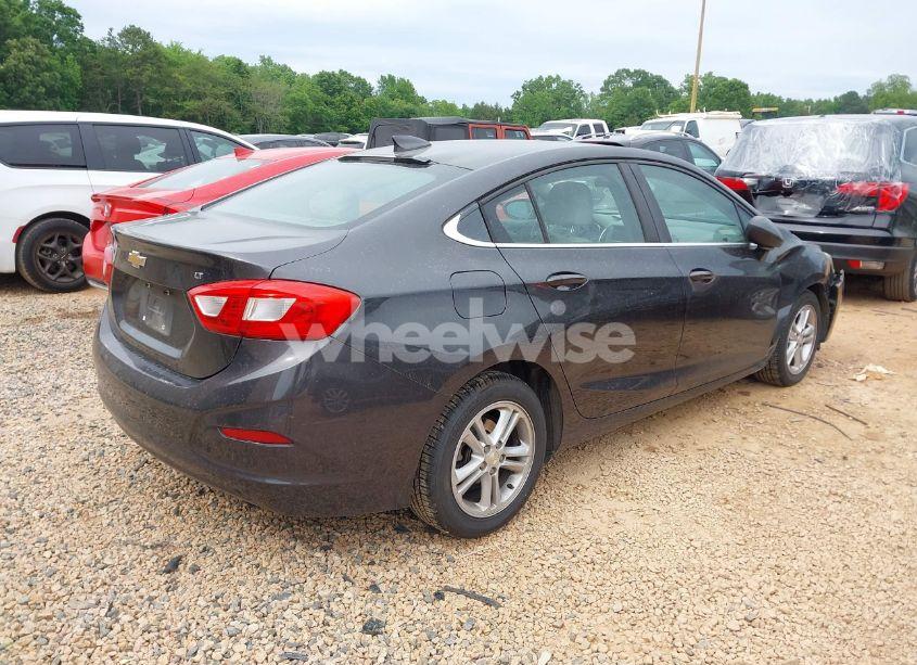 Photo 4 of 2016 Chevrolet Cruze LT AUTO (VIN 1G1BE5SMXG7318242)