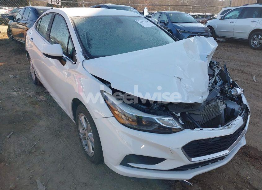 2016 Chevrolet Cruze LT AUTO (VIN 1G1BE5SMXG7325045) main photo