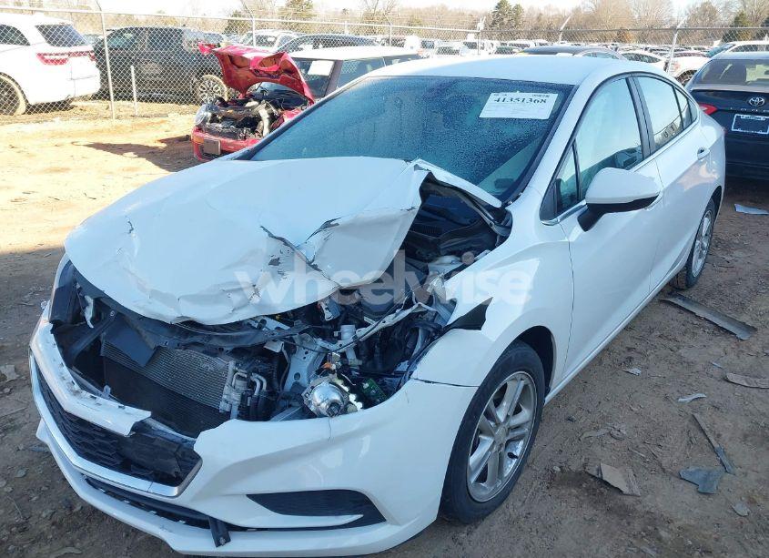 Photo 2 of 2016 Chevrolet Cruze LT AUTO (VIN 1G1BE5SMXG7325045)
