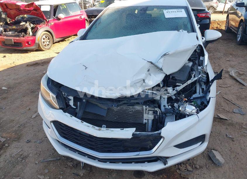 Photo 6 of 2016 Chevrolet Cruze LT AUTO (VIN 1G1BE5SMXG7325045)