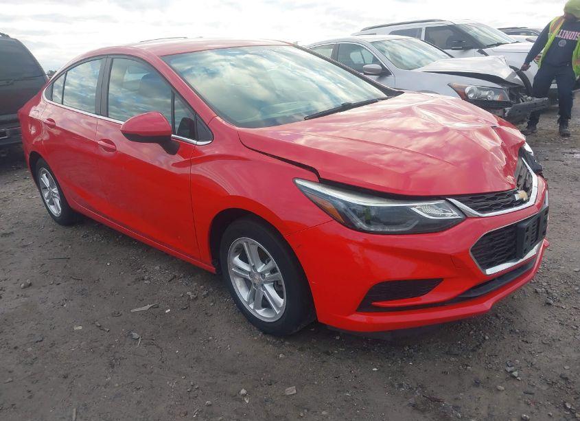 2017 Chevrolet Cruze LT AUTO (VIN 1G1BE5SMXH7120729) main photo