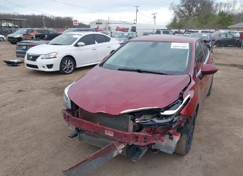 Photo 2 of 2017 Chevrolet Cruze LT AUTO (VIN 1G1BE5SMXH7132654)