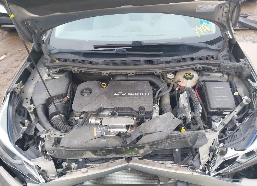 Photo 10 of 2017 Chevrolet Cruze LT AUTO (VIN 1G1BE5SMXH7148899)