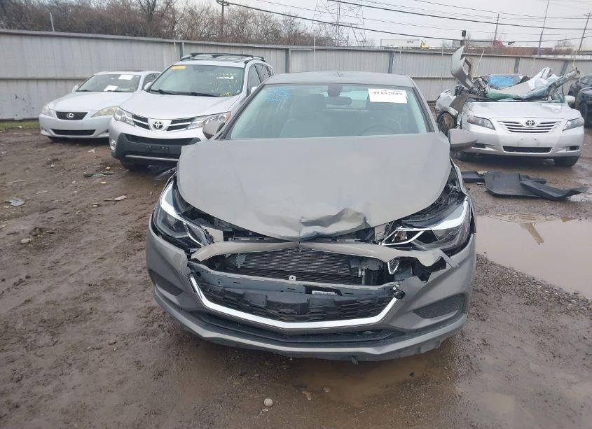 Photo 12 of 2017 Chevrolet Cruze LT AUTO (VIN 1G1BE5SMXH7148899)