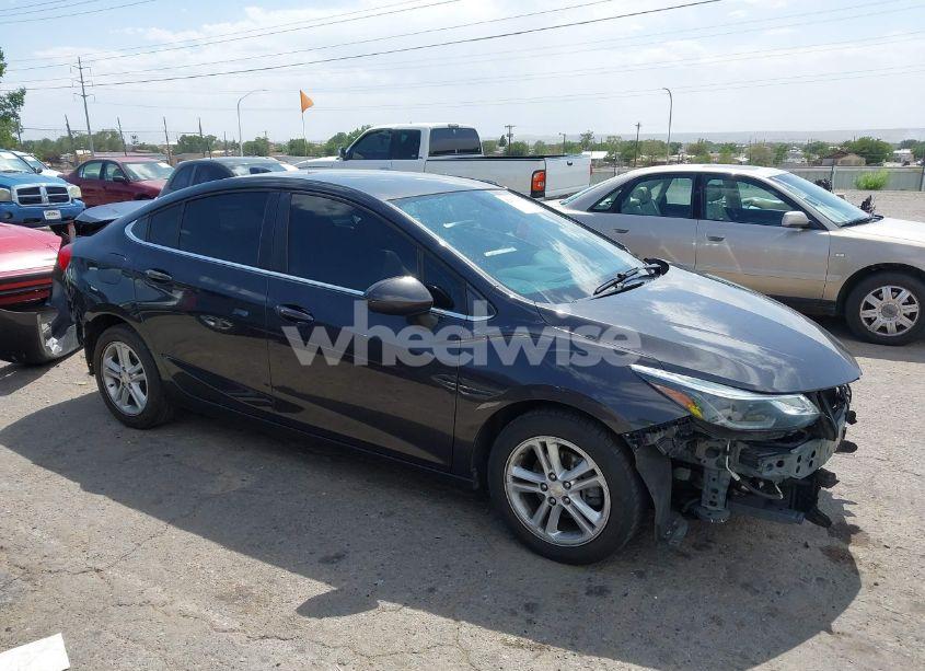 Photo 14 of 2017 Chevrolet Cruze LT AUTO (VIN 1G1BE5SMXH7154072)