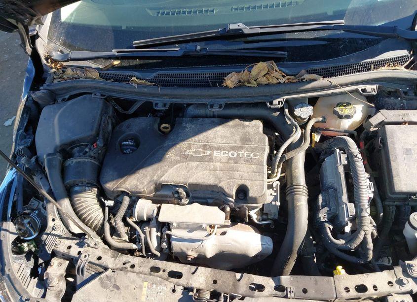 Photo 10 of 2017 Chevrolet Cruze LT AUTO (VIN 1G1BE5SMXH7184592)